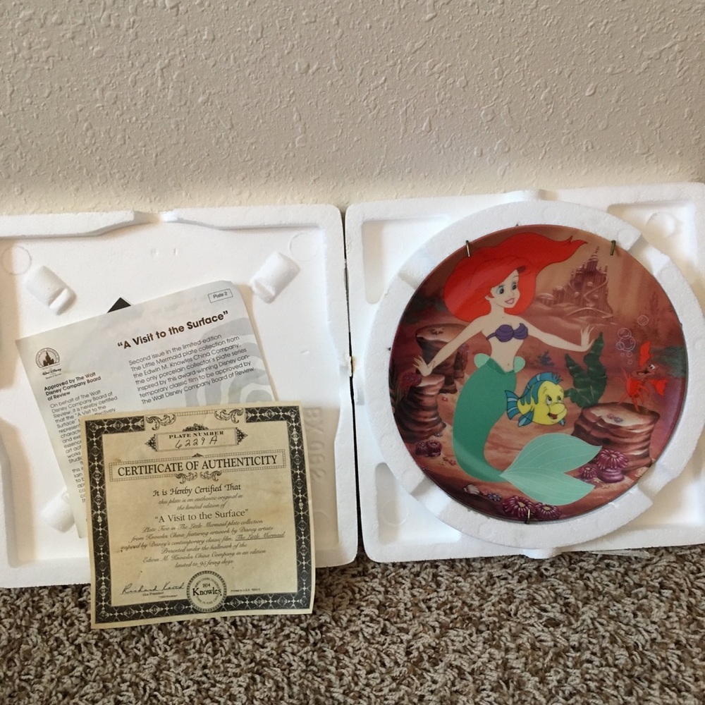 Little Mermaid “A visit to the surface” collector